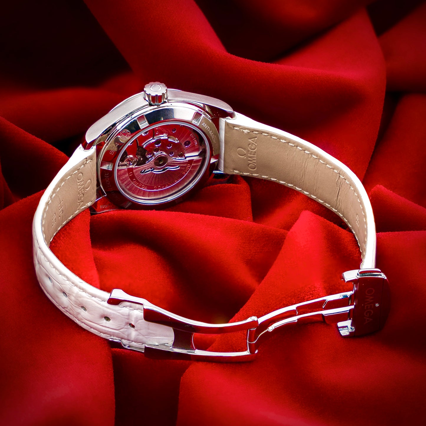 Omega Seamaster Aqua Terra White MOP Dial Mother Of Pearl Diamond Bezel 38.5mm