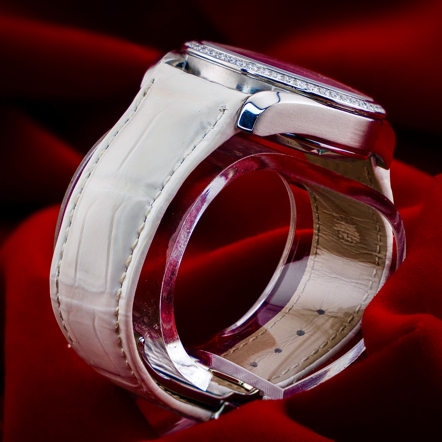 Omega Seamaster Aqua Terra White MOP Dial Mother Of Pearl Diamond Bezel 38.5mm