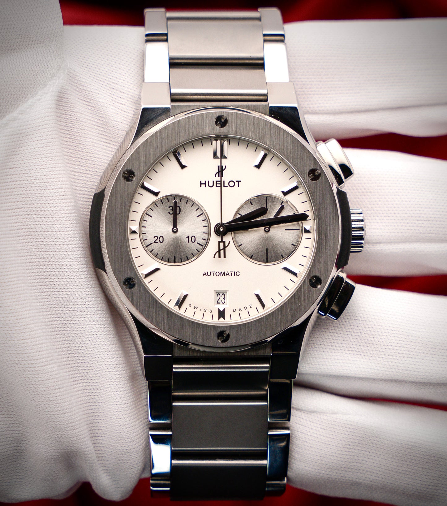 Hublot Classic Fusion Chronograph Titanium Opalin Silver White Dial Bracelet 45mm