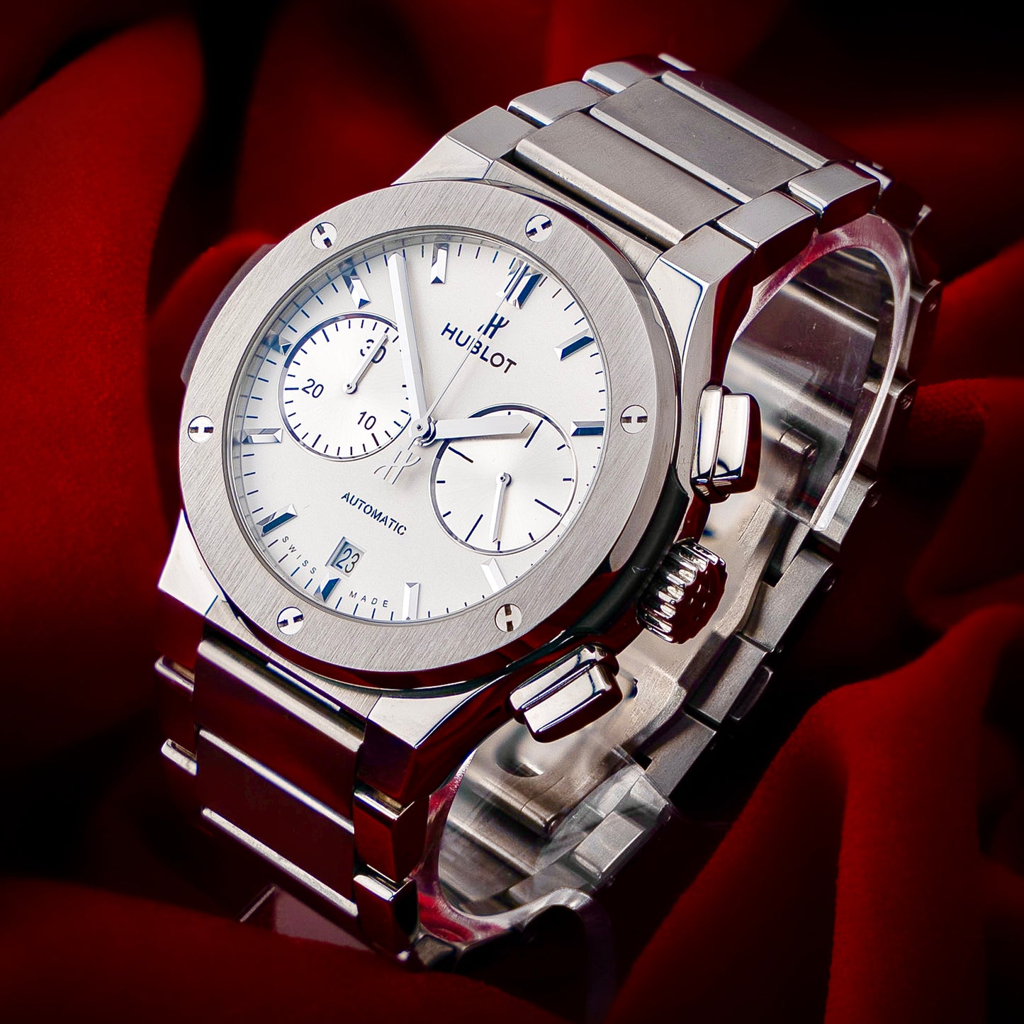 Hublot Classic Fusion Chronograph Titanium Opalin Silver White Dial Bracelet 45mm