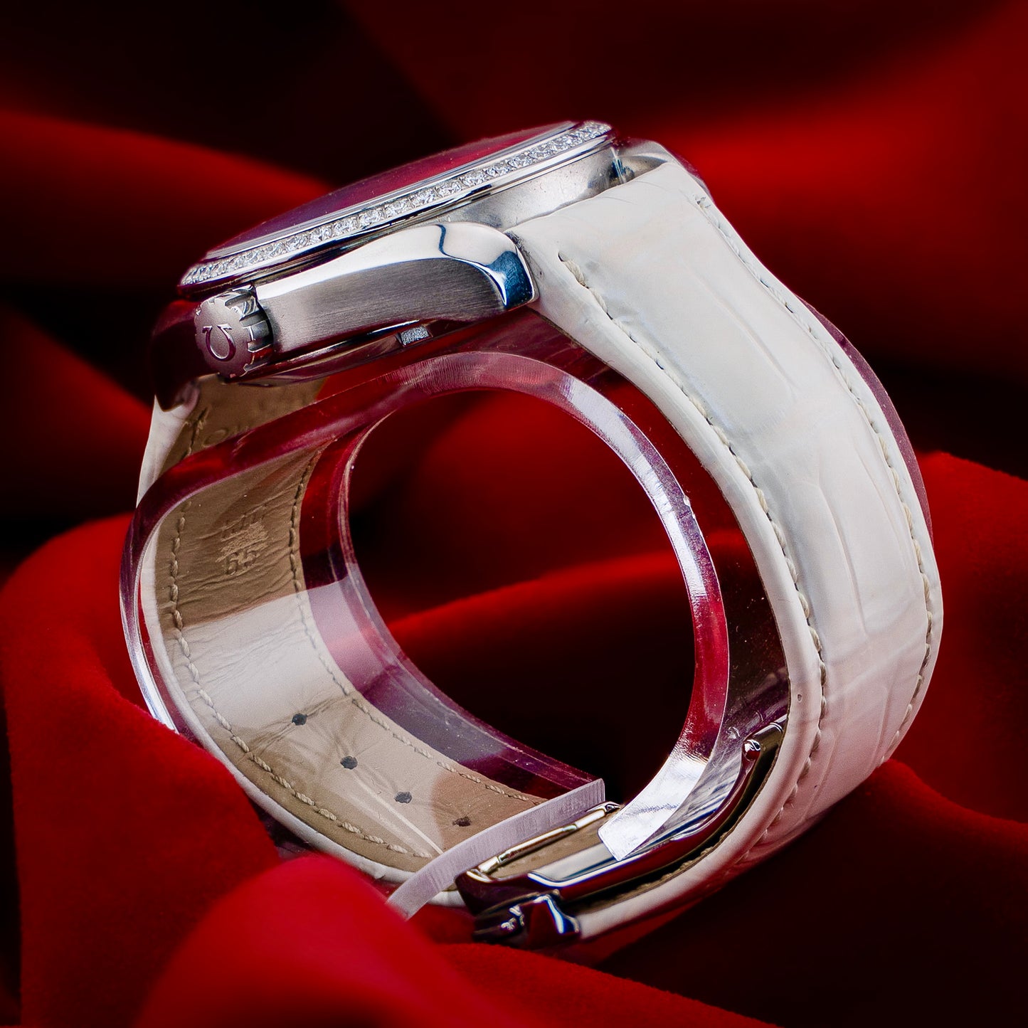 Omega Seamaster Aqua Terra White MOP Dial Mother Of Pearl Diamond Bezel 38.5mm